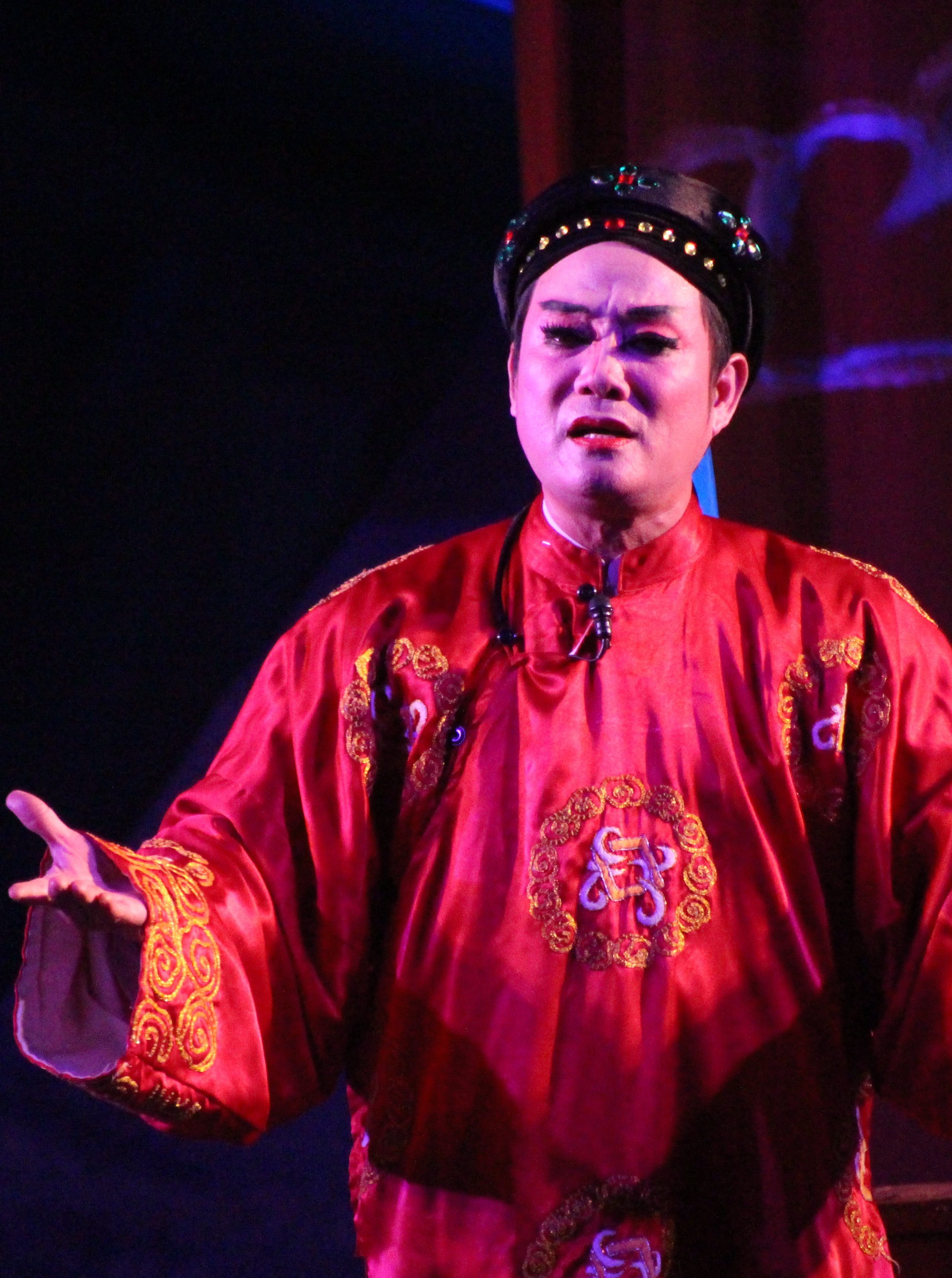 Cố Nghệ sĩ ưu tú Hồ Văn Long