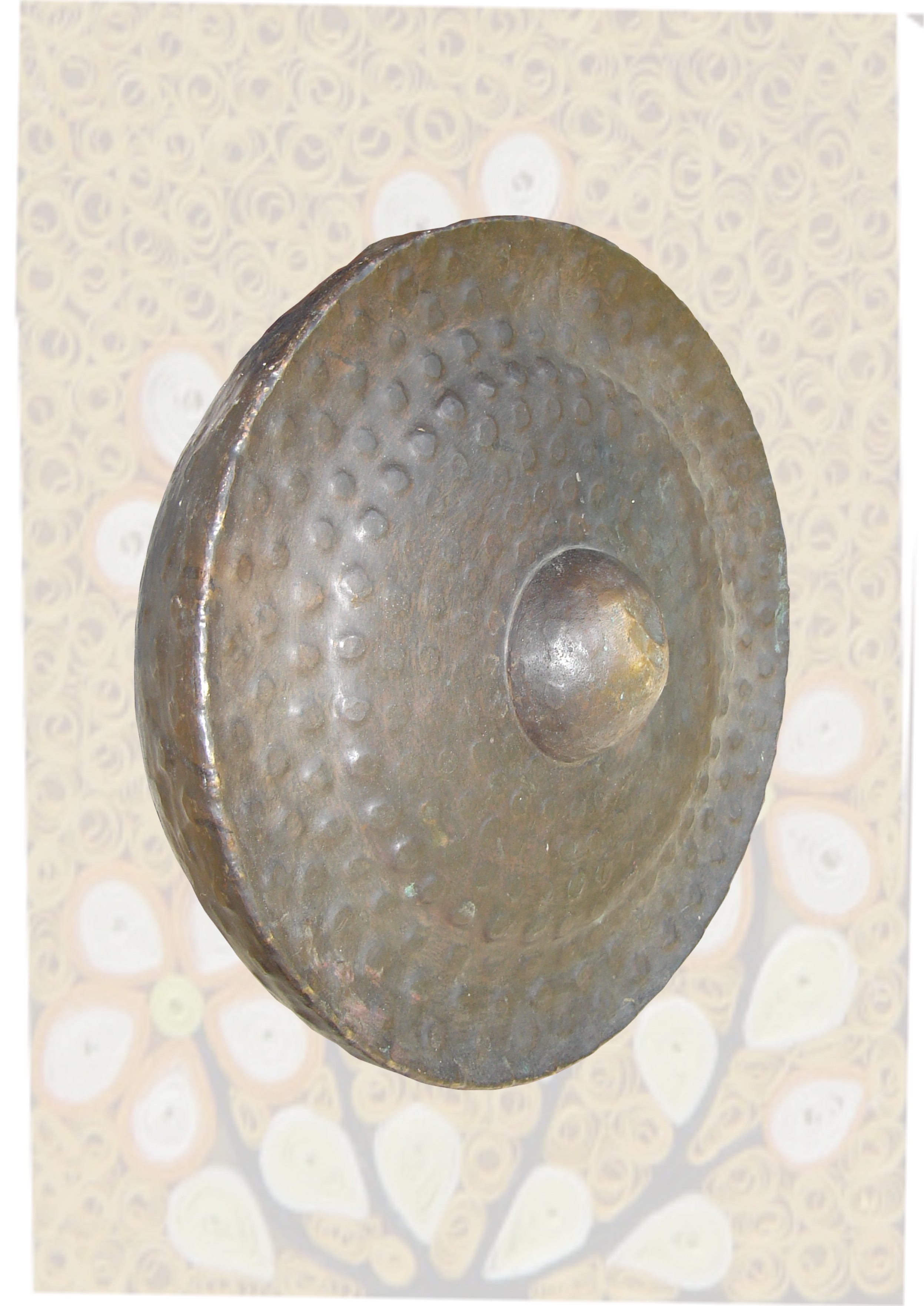 Chiêng lớn
